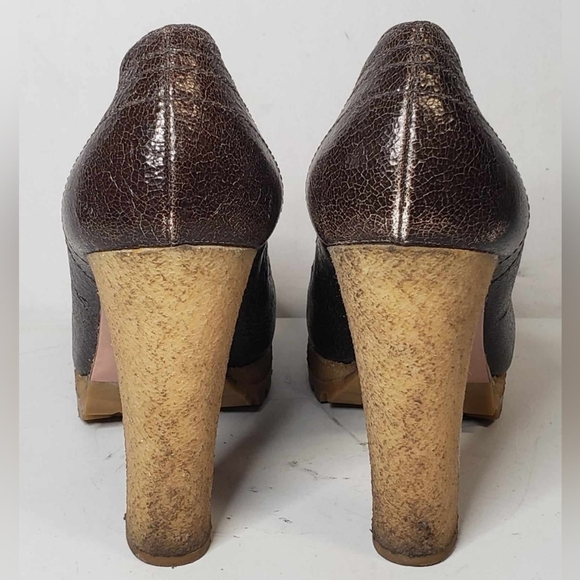 Prada Brown Leather Platform Pumps  SZ 39 - Picture 3 of 15